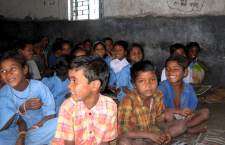 800px-Orissa_village_school_children