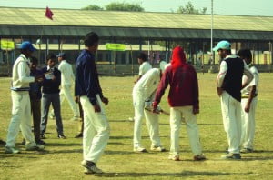 26-12-13 Mano - Karvi Cricket