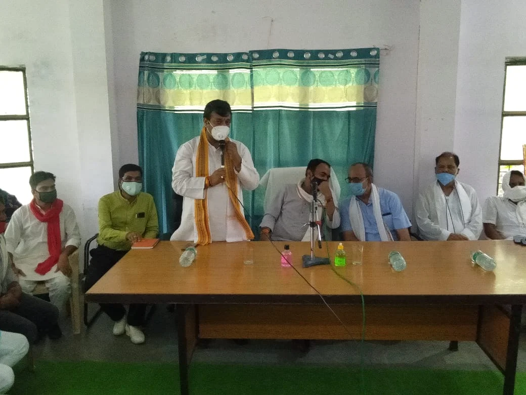 Lalji Tandon BJP leader meeting ceremony 
