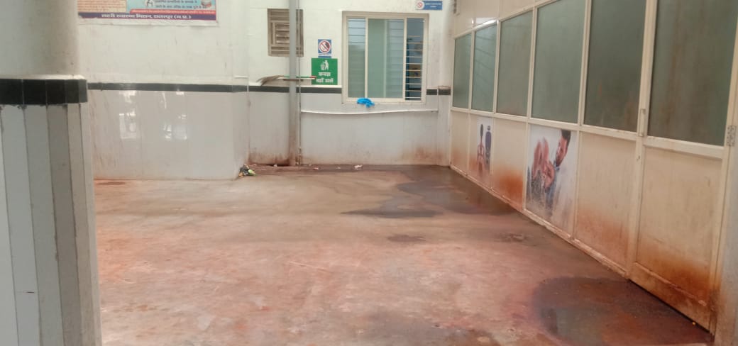 Patients are getting sick due to dirt in the hospital