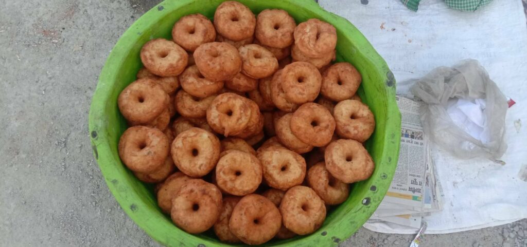 The moving bakery of Kolkata's donut bread is now in Mahoba