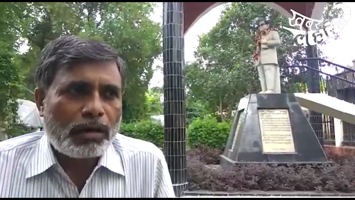 R.P. Chaudhuri, manager of the Sanghamitra Buddha Vihar in Banda said that most people around make much of Ambedkar statues but know little of his “andolan”. 2017.