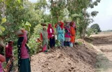 ललितपुर: ग्रामीणों को आज तक नहीं मिला सालों पुराना मनरेगा में काम करने का वेतन