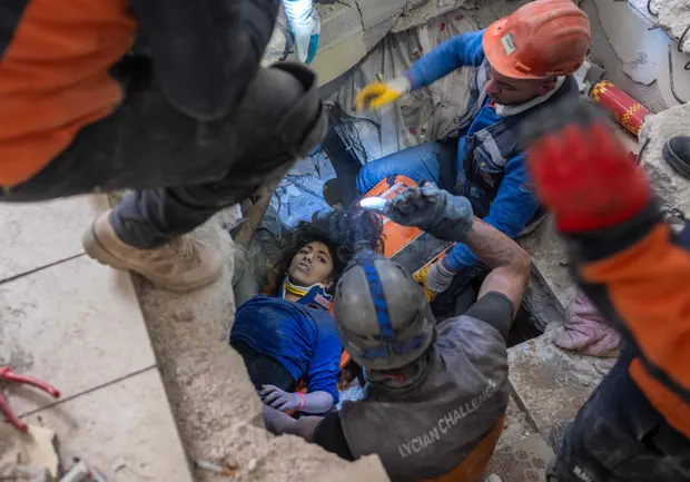 Turkey-Syria earthquake 2023, Woman buried under rubble in Syria earthquake gives birth to baby girl