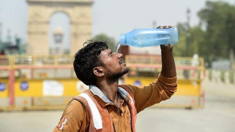 heatwave-in-india-90-percent-of-india-and-entire-delhi-are-in-the-grip-of-heatwave-report-says