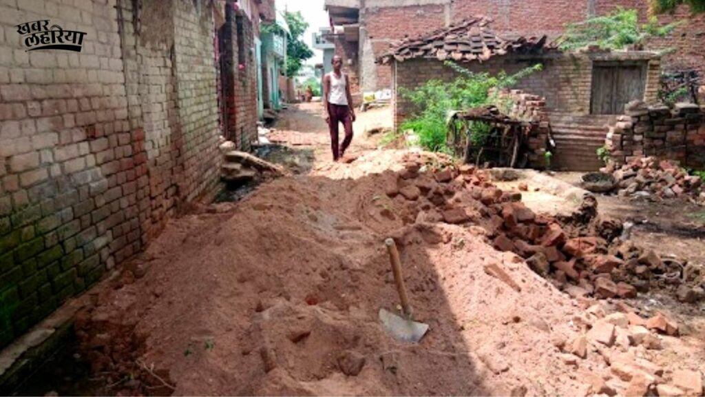 Hamirpur news, only dust and dilapidated road on the name of development