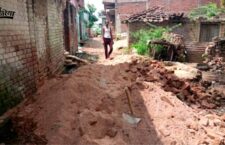 Hamirpur news, only dust and dilapidated road on the name of development