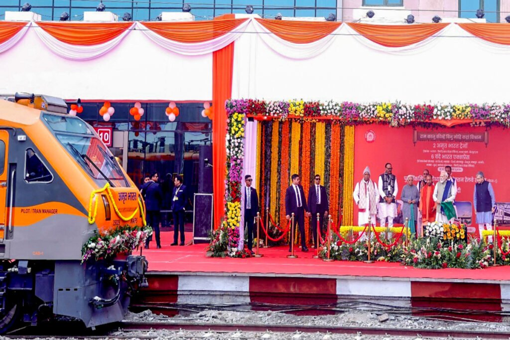 Amrit Bharat Station Scheme, PM Modi laid the foundation of more than 2000 railway projects