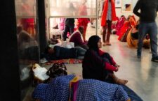 Madhya Pradesh news, delivery Women are forced to lie on the floor in the district hospital