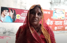 mahoba-news-farmers-angry-over-not-getting-crop-insurance-boycotted-vote-lok-sabha-election-2024