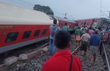 Howrah-Mumbai Train Derailment: 2 people died, rescue operation completed