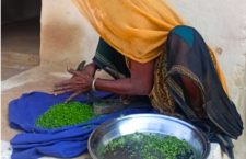 Chane ka saag helps to keep the body healthy and warm in winter