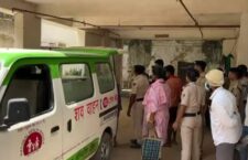 Minor girl on bus at PMCH hospital in Patna