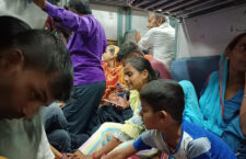 crowd in train