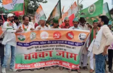 People blocking the roads during Bihar Bandh