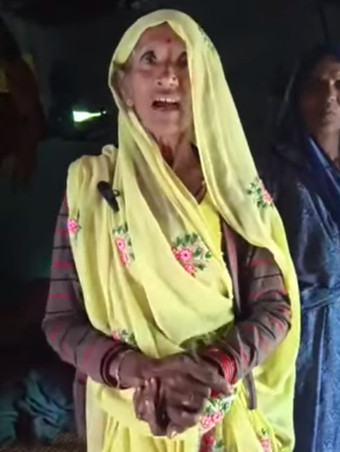 Rural woman Santosh Bai