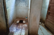 There is no door in the toilet