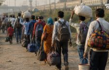 बेरोज़गारी की मार, गांव छोड़ शहरों की ओर पलायन